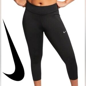 Nike Women's Dri-fit Epic Running Crop Tights NWOT Size M